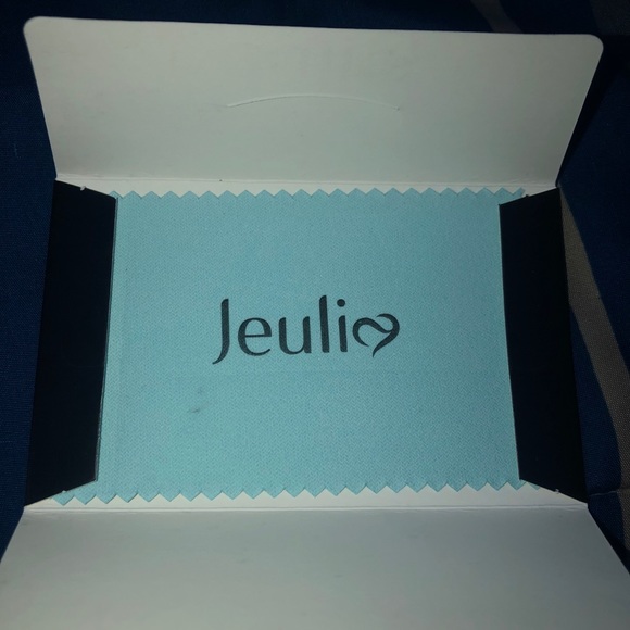 Matching Promise Rings - Picture 7 of 10